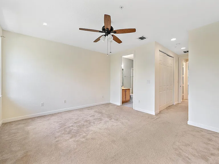 770 Millbrae Ct — Photo 18