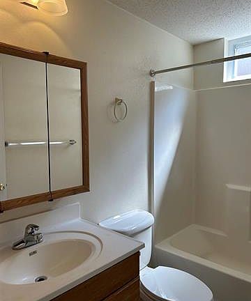 3rd image of 4129 Palmyra St APT 1