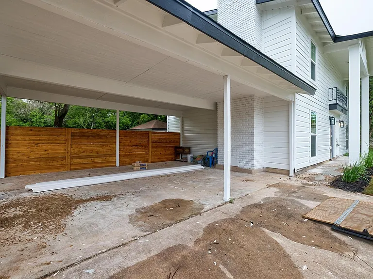 5001 Cottonwood Cir #B — Photo 32