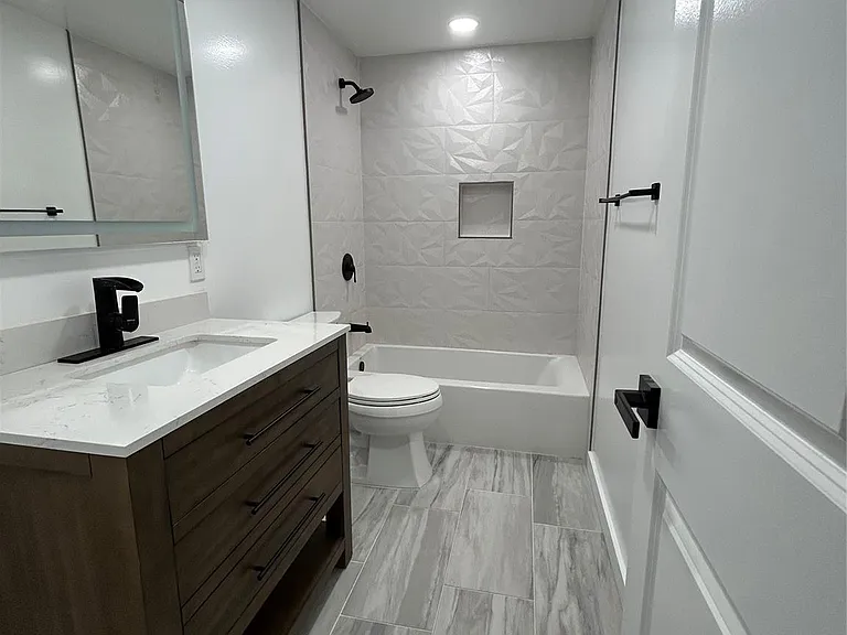 8523 Riverside Walk Ln — Photo 15