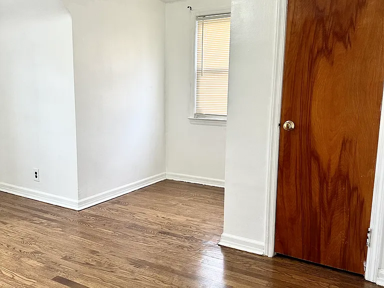 30 Garfield Ave #2 — Photo 9