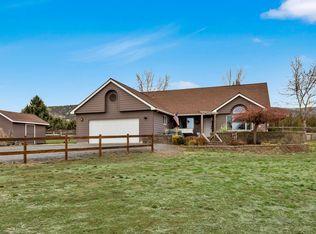 12110 SW Riggs Rd, Powell Butte, OR 97753