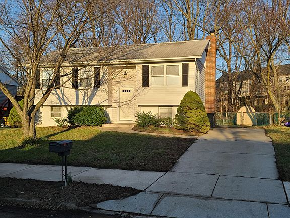 2nd image of 8245 Bernard Dr S