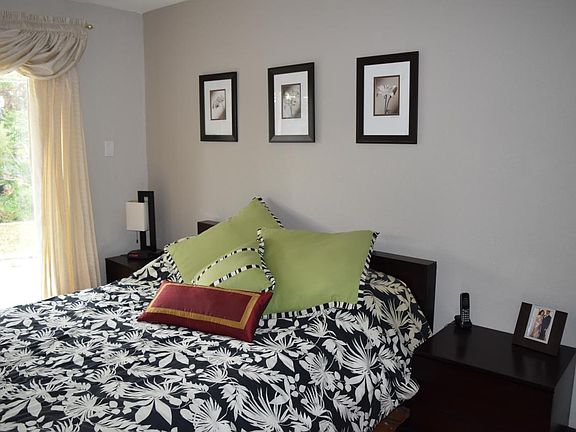 Bed Room