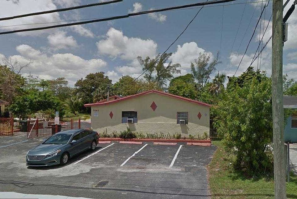 1st image of 2645 NW 21st Ave APT 6