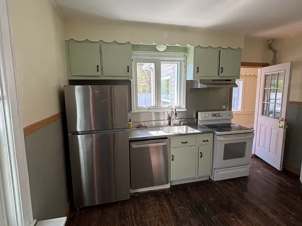49 Converse St #1, Palmer, MA 01069