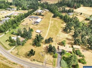 6627 Mary Ln NE, Silverton, OR 97381