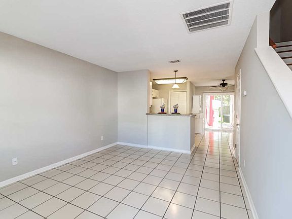 3rd image of 1203B Meadow Park Ln