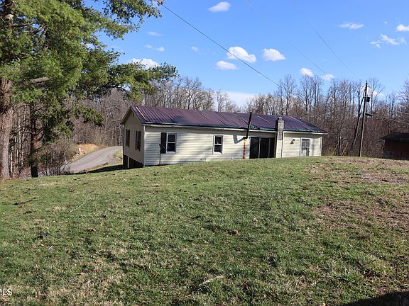 4th image of 3849 Nealy Rdg