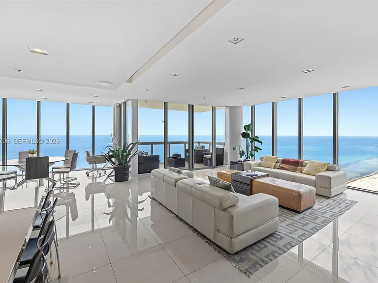 6899 Collins Ave #2708 — Photo 1