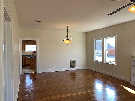 4th image of 1001 Prescott St