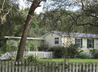 208 Tangerine Trl, Satsuma, FL 32189