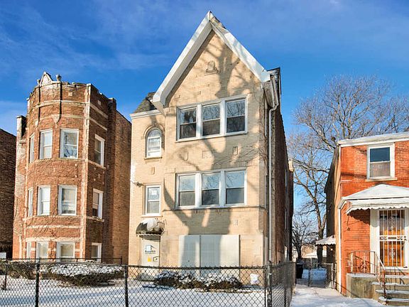 2nd image of 7742 S Seeley Ave