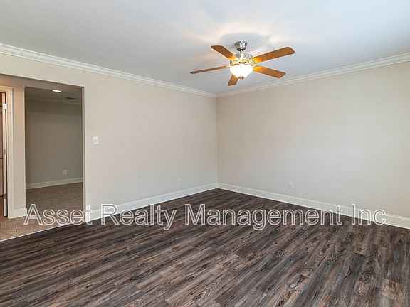 4th image of 4730 Forest Landing Way