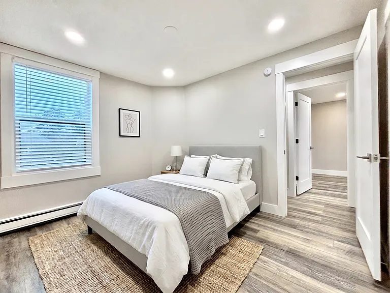 1719 Pearl St #1 — Photo 7
