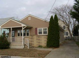 103 E Monterey Ave, Wildwood Crest, NJ 08260