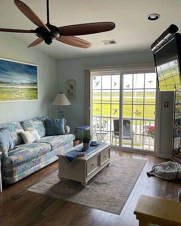 Articulating TV included