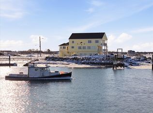 23 River St, Seabrook, NH 03874