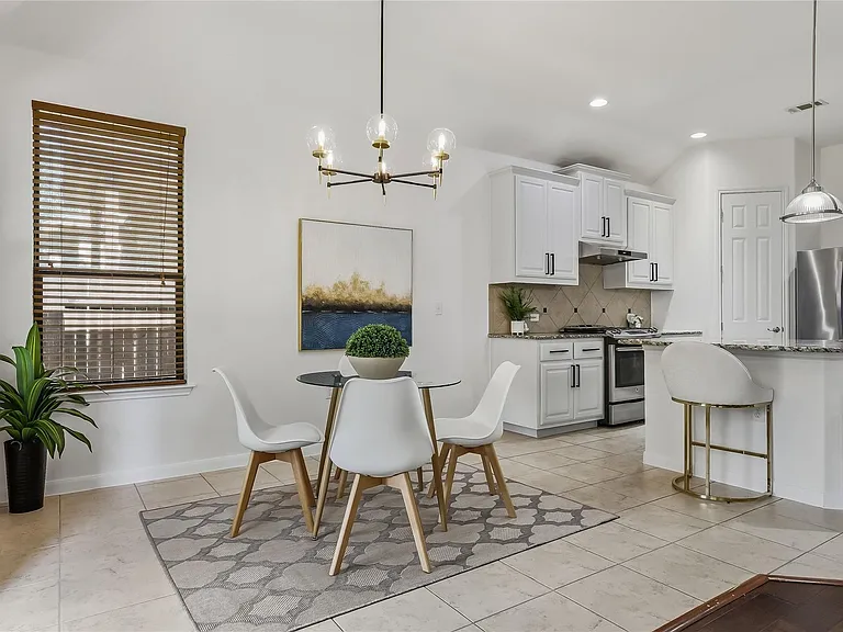 5501 Allamanda Dr — Photo 11