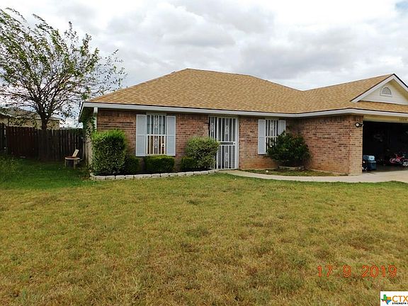 2nd image of 2809 Wesley Dr