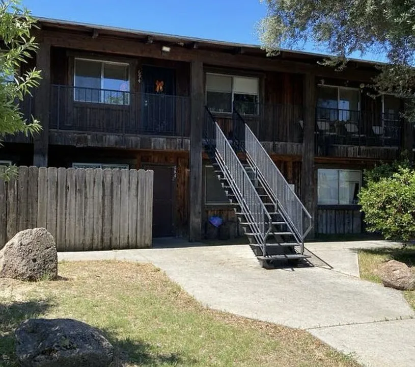 620 Cedar Ave