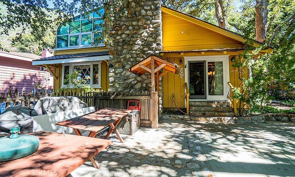 26 Oak Grove Ave, Mount Baldy, CA 91759 MLS CV23130953 Zillow