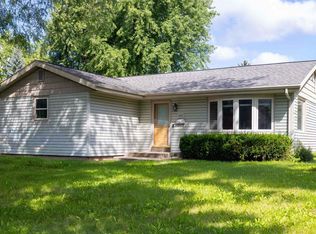 602 W Cramer St, Fort Atkinson, WI 53538