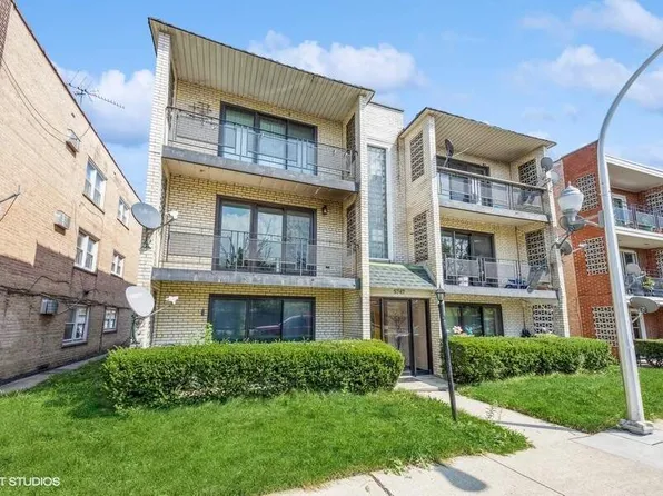 5747 S Kenton Ave, Chicago, IL 60629