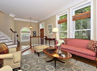 4471 Greenwich Pkwy NW, Washington, DC 20007