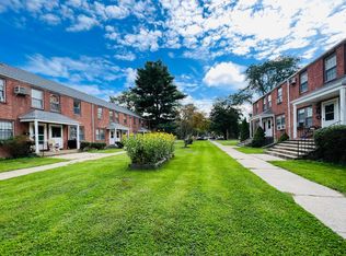 267 Pennsylvania Ave, Bridgeport, CT 06610