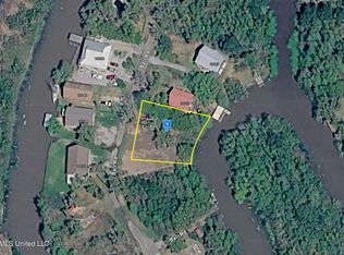 16155 Bali Rd, Pearlington, MS 39572