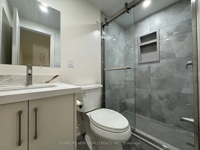 47 Shropshire Dr — Photo 5