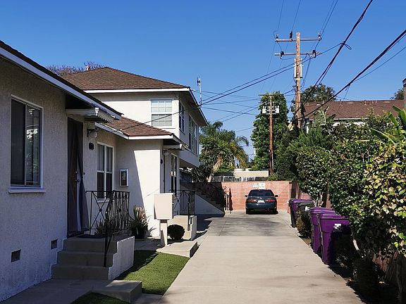 2nd image of 1626 N Redondo Ave