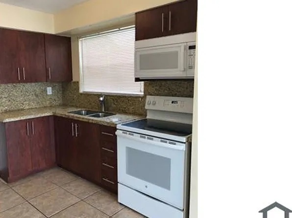 2100 NW 21st Ter #E, Fort Lauderdale, FL 33311