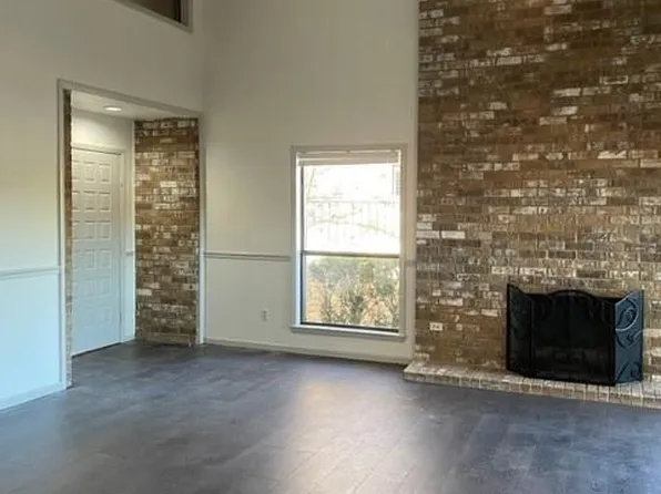 5813 Back Ct, Austin, TX 78731