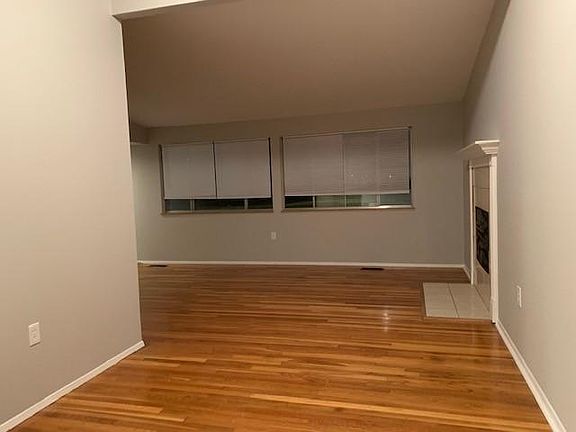2nd image of 3070 N Waterford Dr