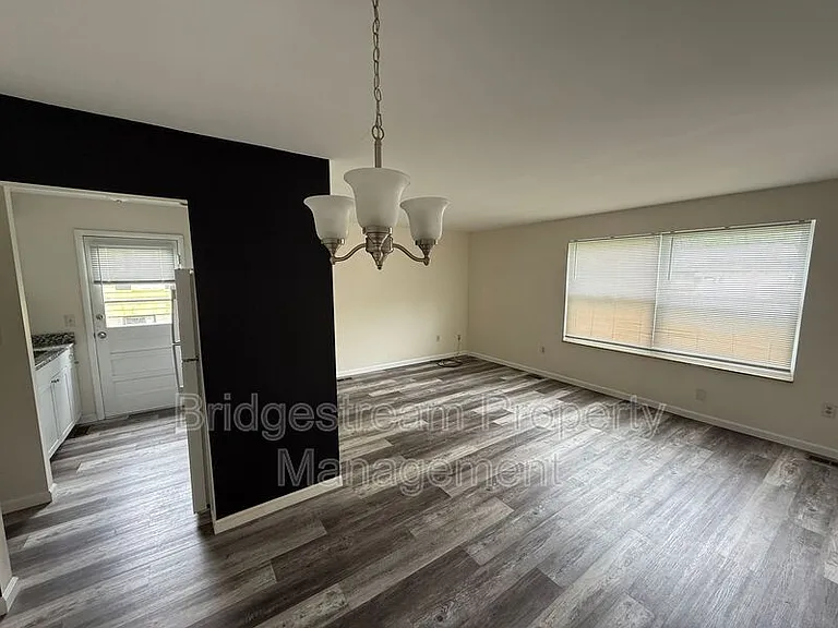 4352 Sunray Rd #A — Photo 11