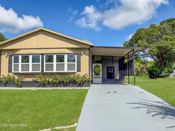 14790 Rialto Ave, Brooksville, FL 34613