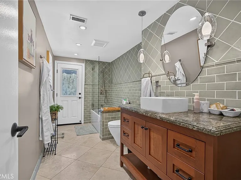 2711 Sweetbriar Dr — Photo 28