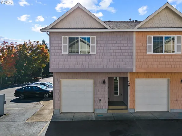 439 Harris Ln, Oregon City, OR 97045
