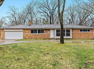 16151 Ryland, Redford, MI 48240
