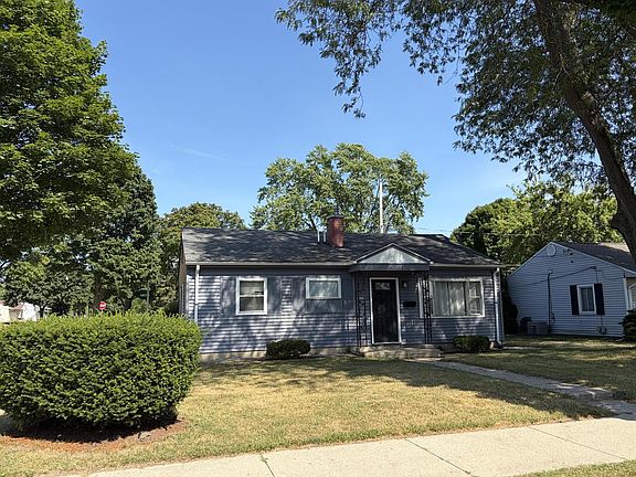 3rd image of 6525 W Ohio COURT