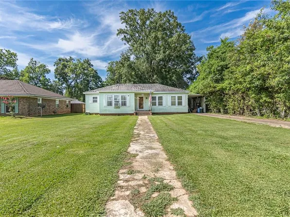 152 Main St, Moreauville, LA 71355