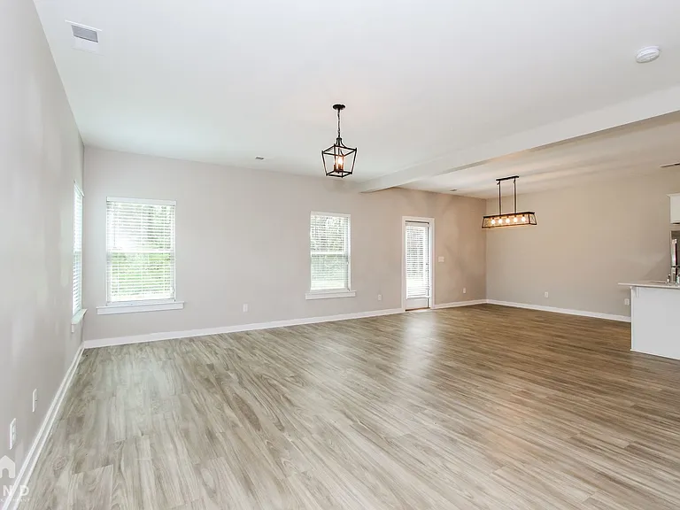 15534 Tide Water Ct — Photo 7