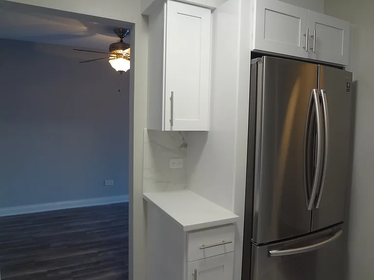 1104 Castilian Ct #210 — Photo 9