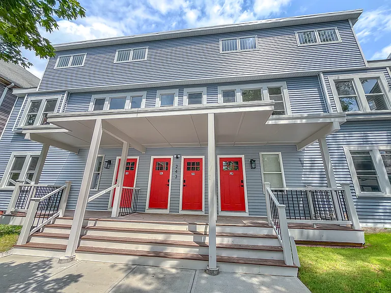 243 Willow St #245 — Photo 10