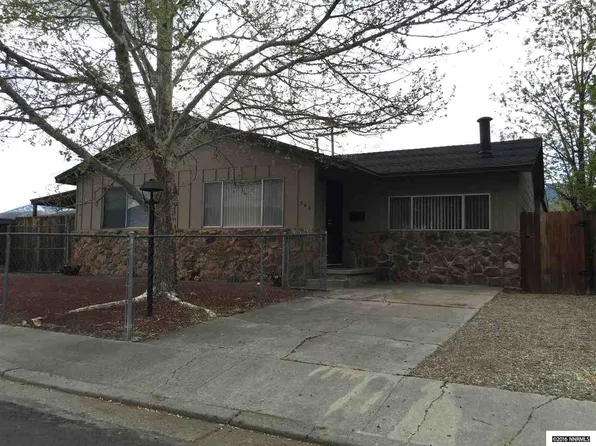 742 Ruth St, Carson City, NV 89701