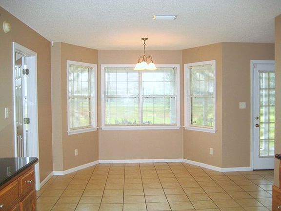 5th image of 4213 Shadowwood Dr