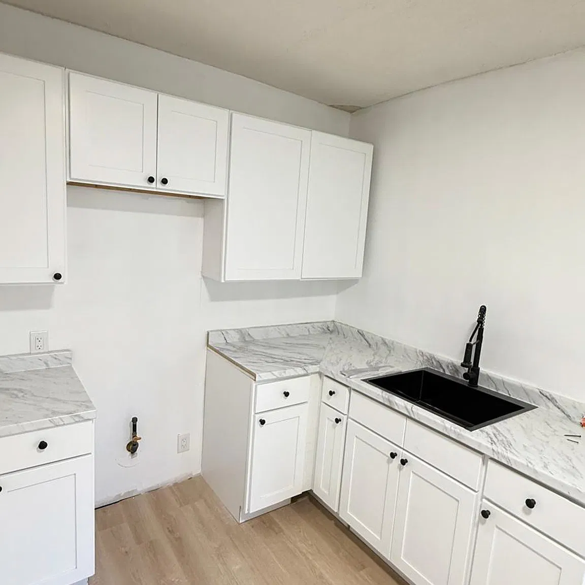 2 bed, 1000 sqft, $1,500 — Photo 2