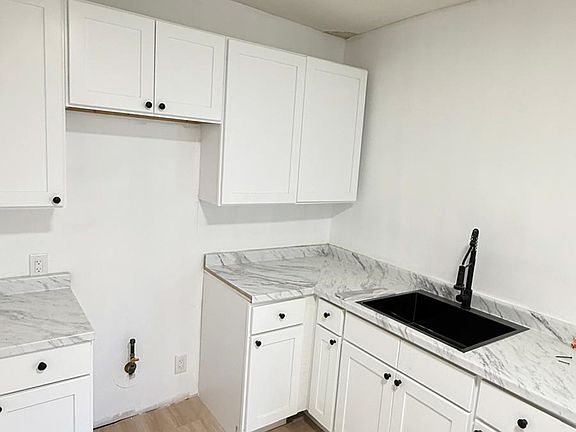 2nd image of 14 Hillside Ave #2S